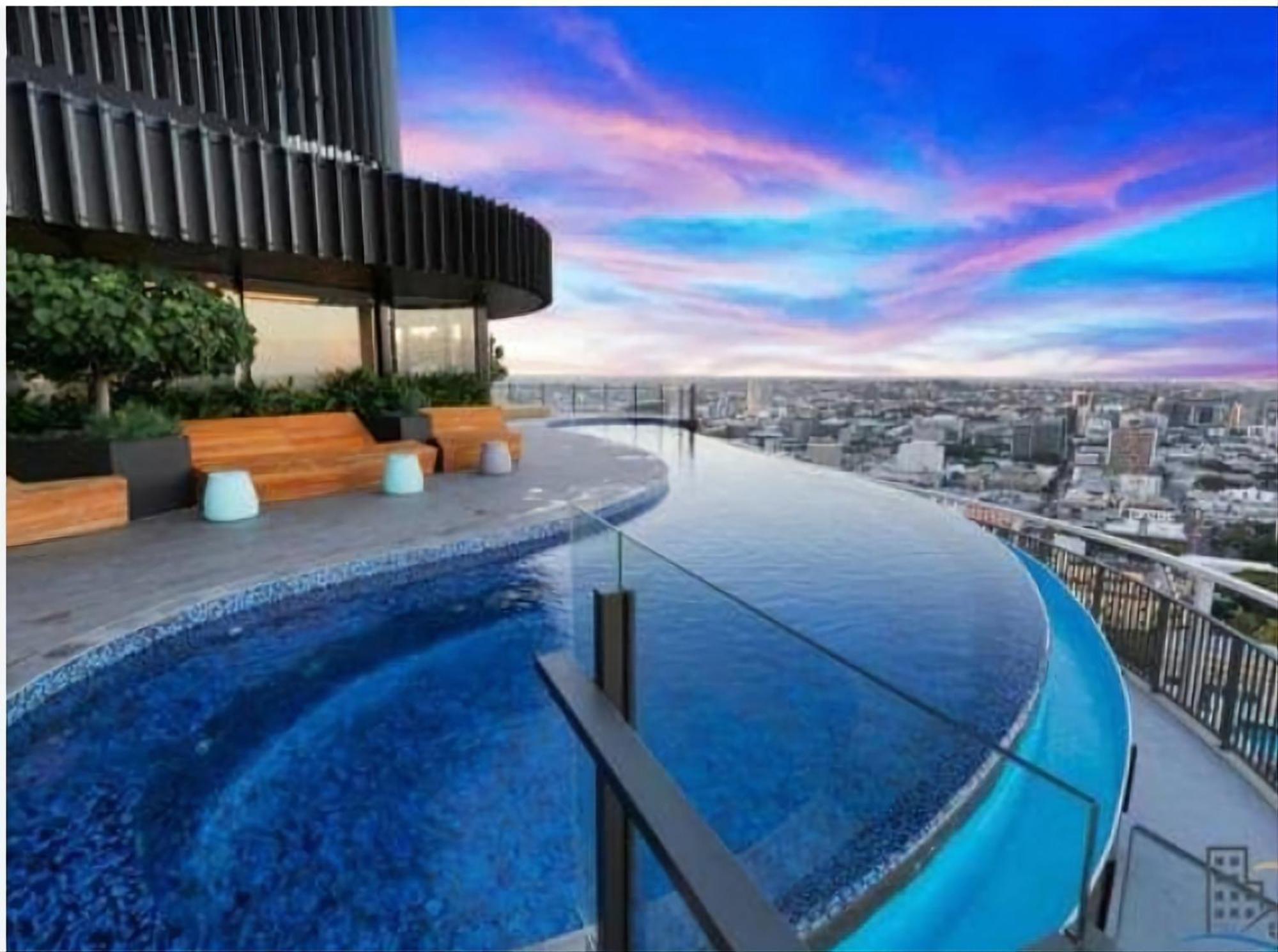 Great Location And Amazing Views Brisbane